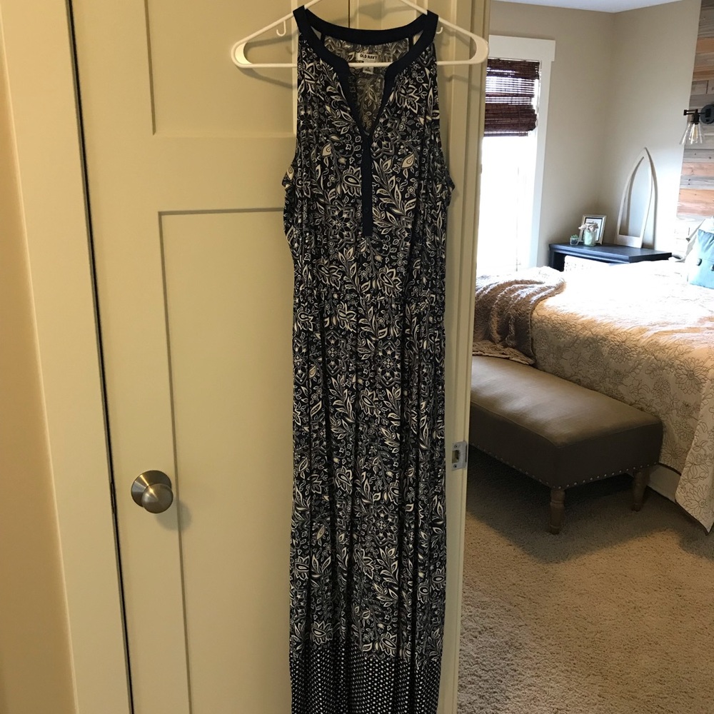 Old Navy maxi dress with bandana print